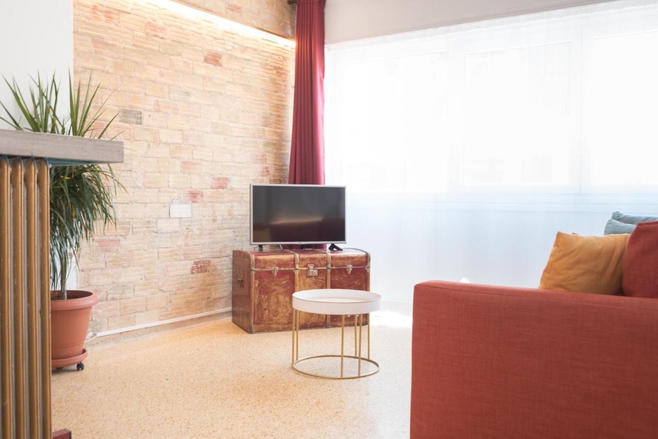 Na'Maste Apartments Athens Ngoại thất bức ảnh