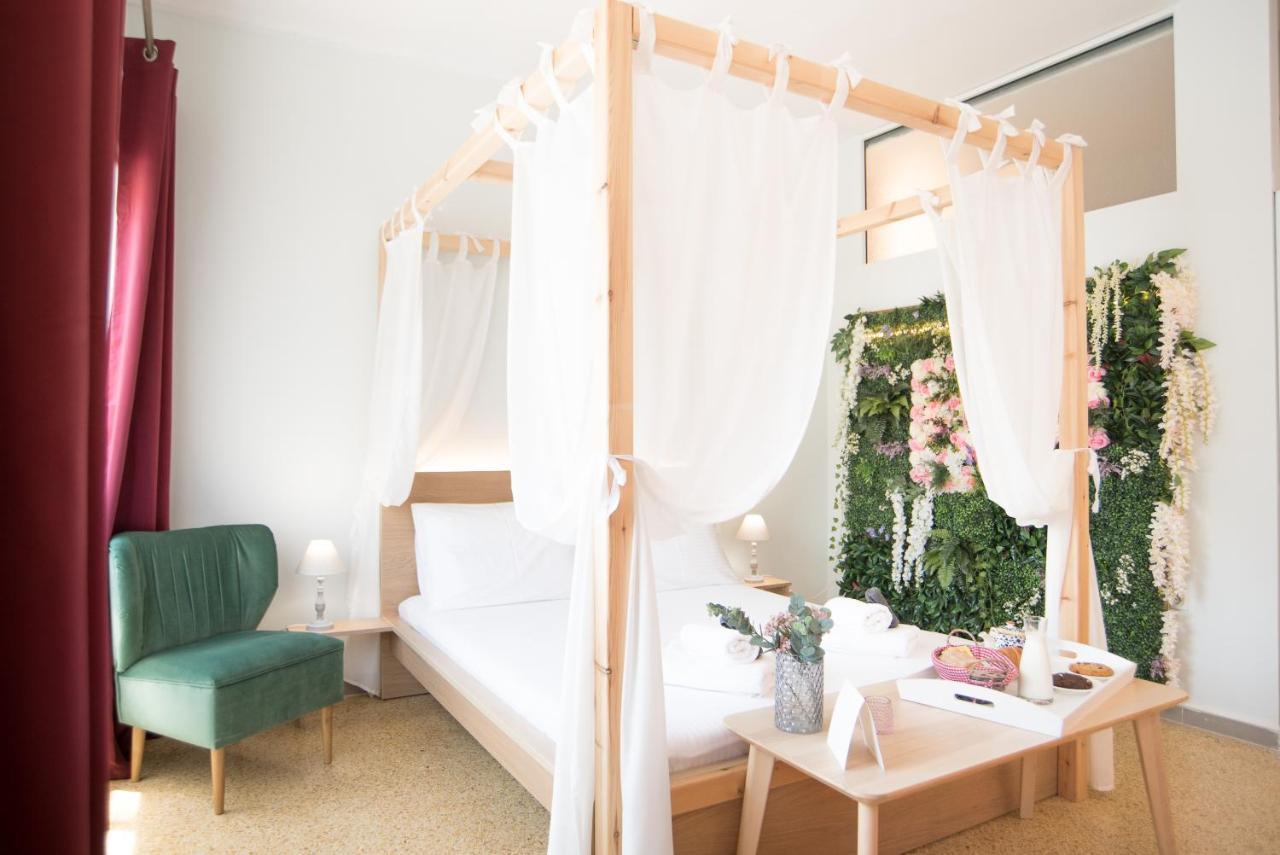 Na'Maste Apartments Athens Ngoại thất bức ảnh