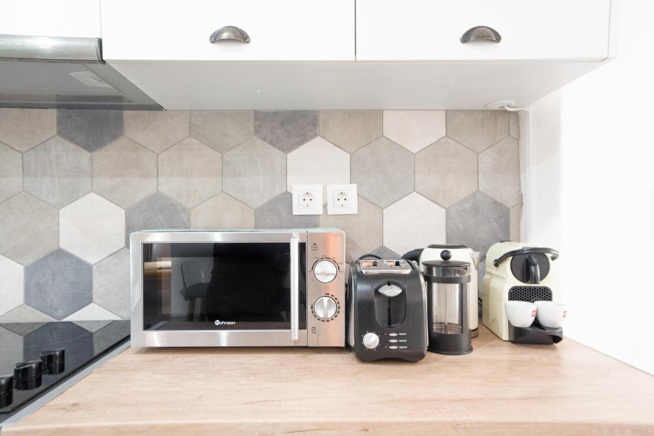 Na'Maste Apartments Athens Ngoại thất bức ảnh